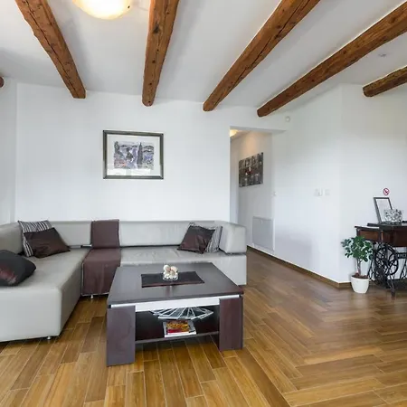 Villa Vial Labinci