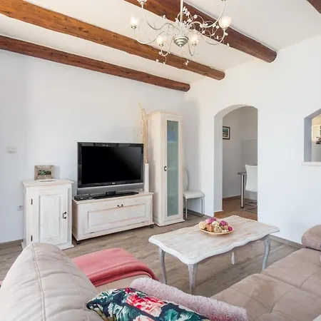 Vial Villa