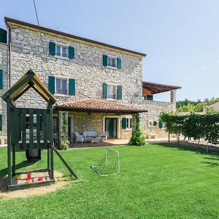 Vial فيلة Labinci